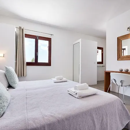 Kiva Villa Es Cubells